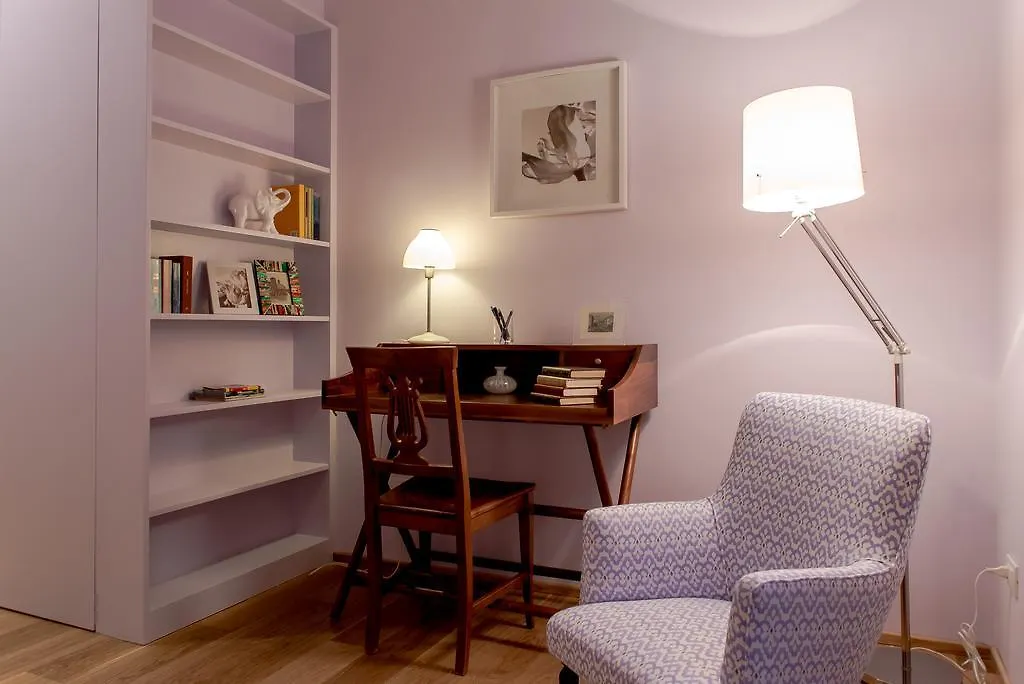 La Porta Rossa Di Borgo - Vatican Luxury Suite-1