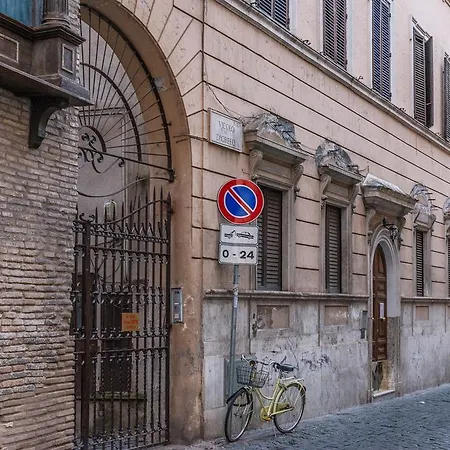La Porta Rossa Di Borgo - Vatican Luxury Suite-3