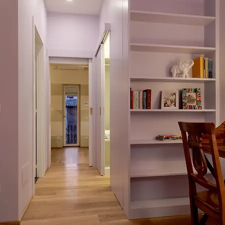 La Porta Rossa Di Borgo - Vatican Luxury Suite-2